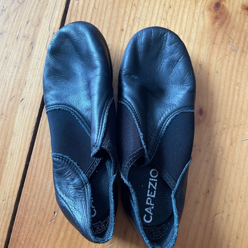 Capezio E-SERIES JAZZ SLIP ON
